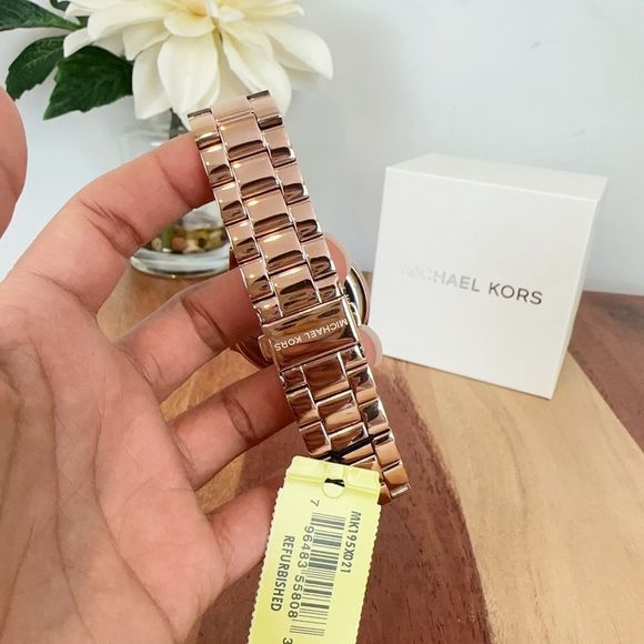 Michael Kors Lennox Three-Hand Rose Gold-Tone Stainless Steel Watch - Picture 7 of 9